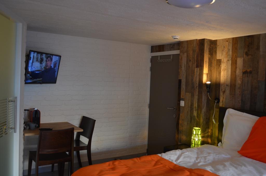 Les Chambres D'Elza Mouscron Ngoại thất bức ảnh